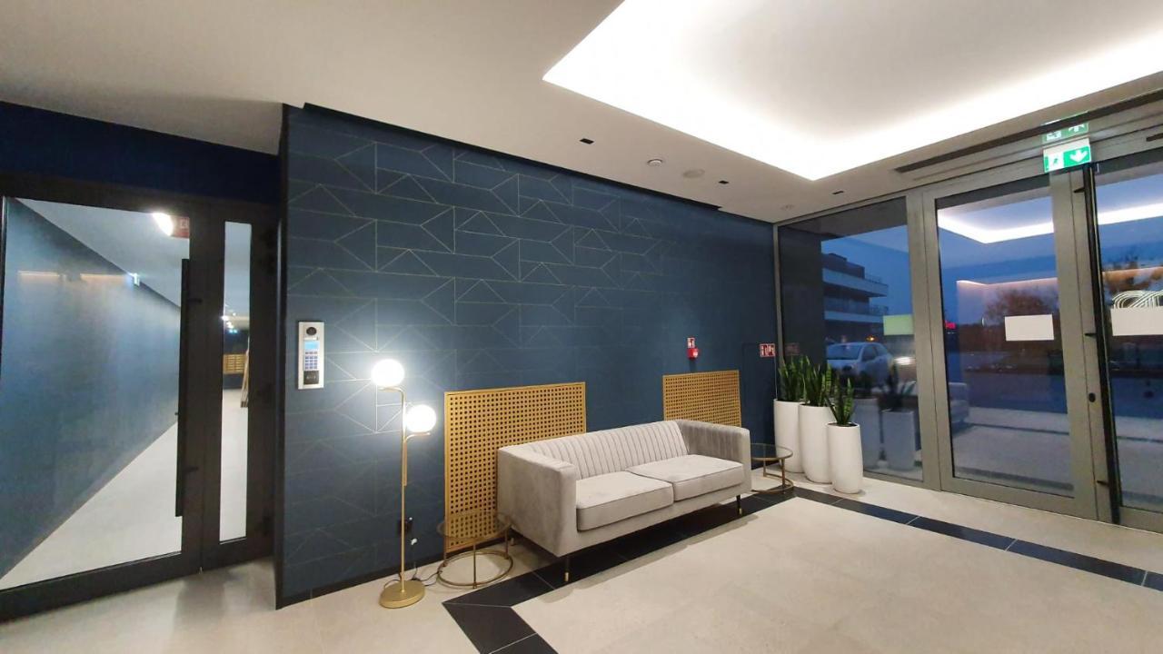 Apartament Bursztynowy Modern Tower Gdynia Zewnętrze zdjęcie